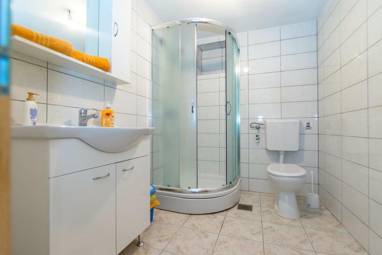 Apartments Robinzon Petar Gdinj Dış mekan fotoğraf