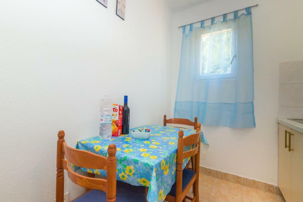 Apartments Robinzon Petar Gdinj Oda fotoğraf